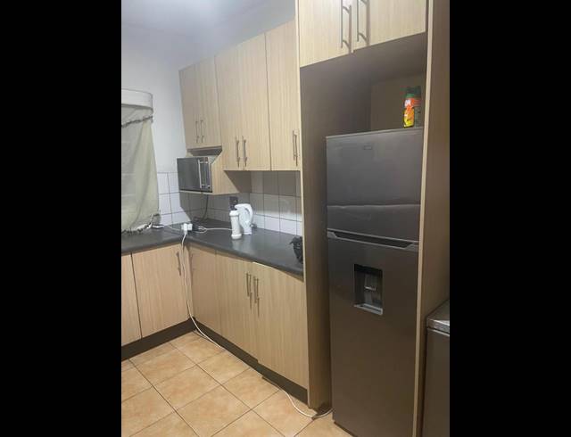 2 BEDROOM APARTMENT FOR SALE IN WYCHWOOD